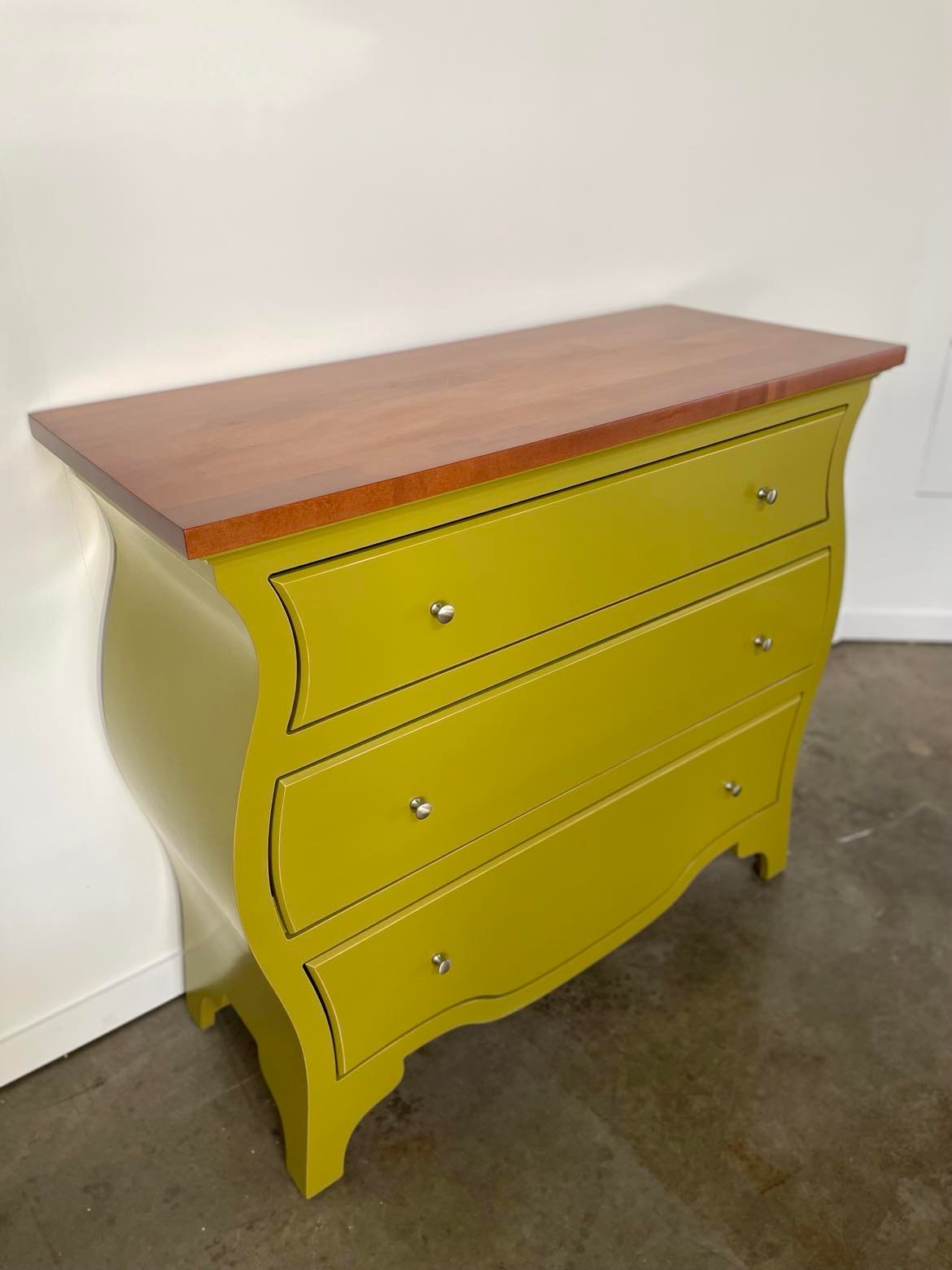 BOMBAY DRESSER // Curved dresser with drawers